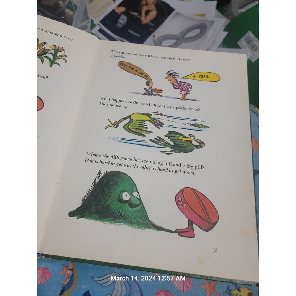 Vintage The Riddle Book Hardback Book - Picture 5 of 6